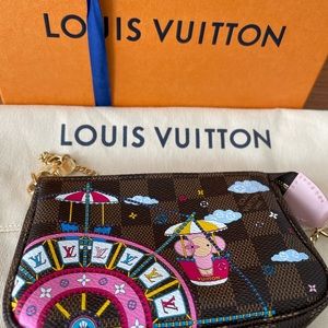 Louis Vuitton Vivienne Mini Pochette 2020 Christmas LE